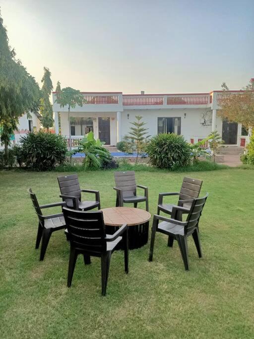 Villa Achal Farm जंगल में मंगल Gurgaon Esterno foto
